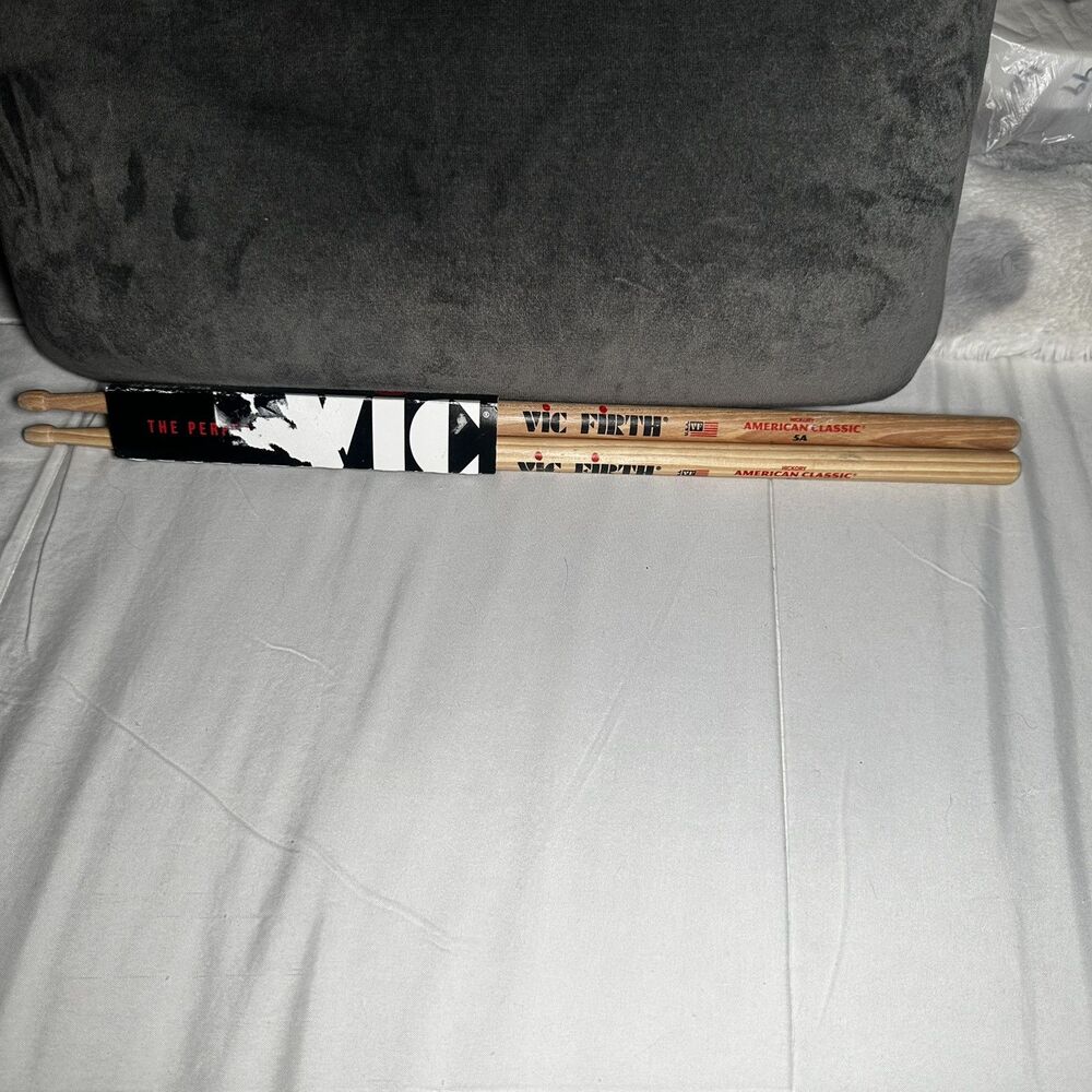Vic Firth Hickory American Classic 5A Pitch-Paired Weight-matched Drum Sticks